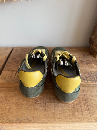 Sneakers retro verde/mostaza