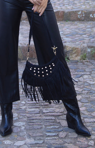 Bolso Flecos Suede con Tachuelas