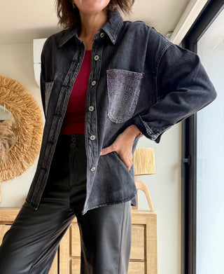 Chaqueta denim con bolsillos joya