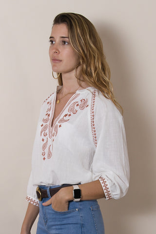 Blusa Bordada Delhi Red