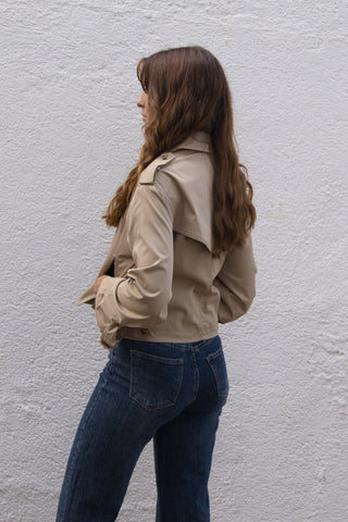 Gabardina Corta  Clásica