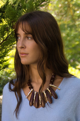 Collar Étnico Maderas Doradas