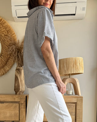 Camisa rayas con camiseta Marino
