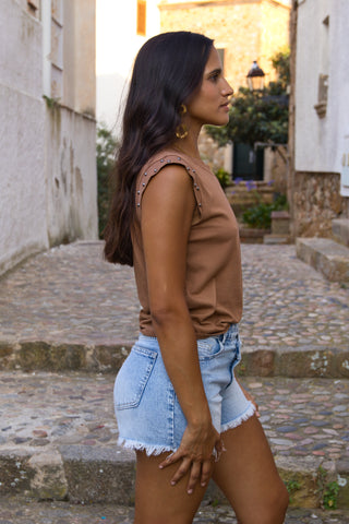 Camiseta Tachas Soho
