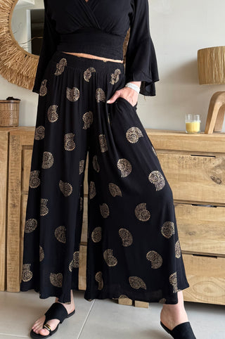 Pantalón rayón creppe conchas
