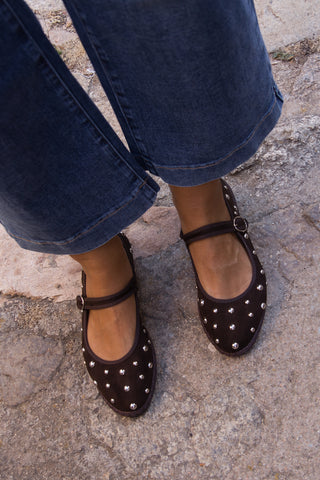 Bailarina Stud Chocolate