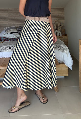 Falda Midi Asimétrica Rayas Mediterráneo