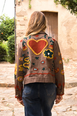Chaqueta Bordada Alma ❤️