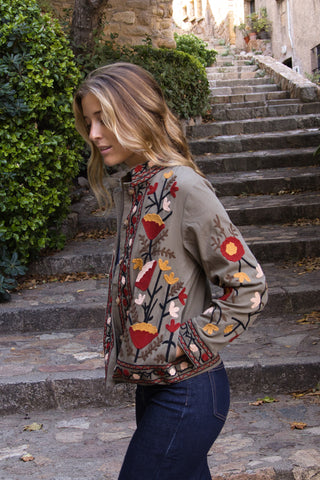 Chaqueta Bordada Folk
