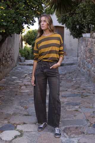 Jeans Barrel Cruzado Chocolate