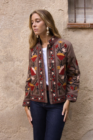Chaqueta Bordada Folk