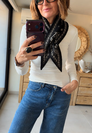 Fular Bandana de Punto con Nudo