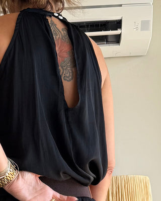 Top Fluido Halter Silk