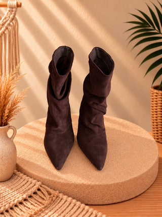 Botines arrugados chocolate vista 2