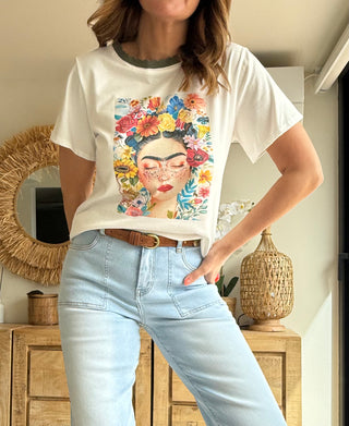 Camiseta Frida Bloom