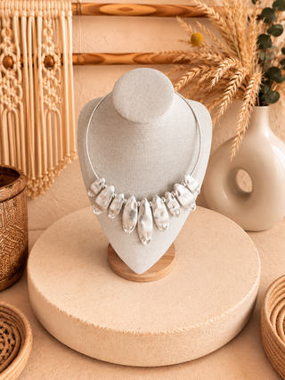 Collar Aura