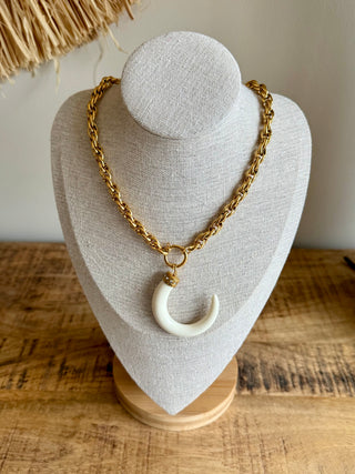 Collar moon white