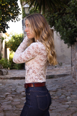 Camiseta Encaje Floral