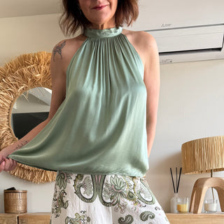 Top Halter Satin Flow Verde
