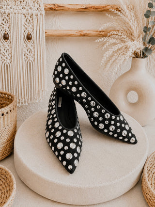 Bailarina Studs Noir