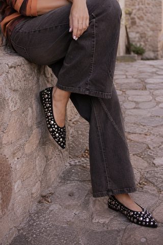Bailarina Studs Noir