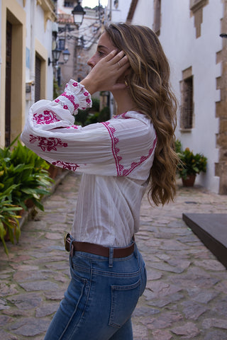 Blusa bordada boho rosa