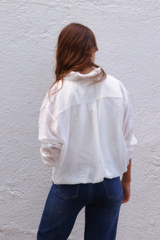 Blusa efecto camisero con top interior