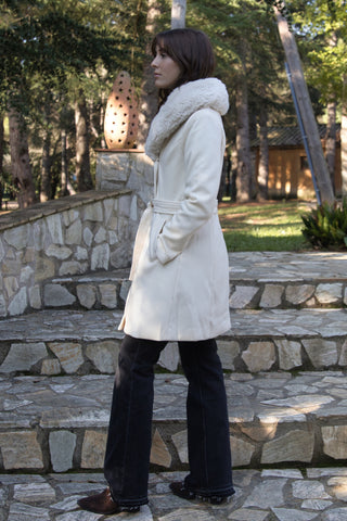 Abrigo Elegance Cuello Pelo Desmontable