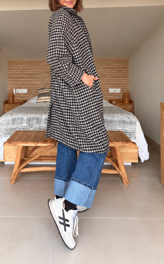 Abrigo de cuadros oversize